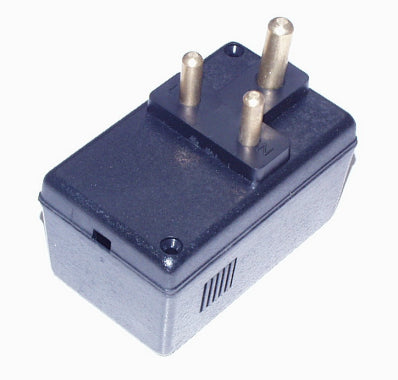 EIE Enclosure with Mains Plug 93x55x60mm