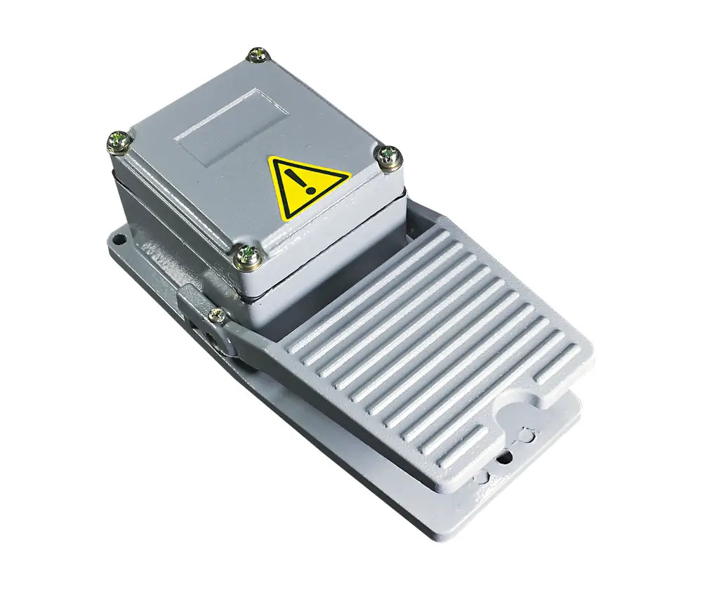 MCE MCEFS-4 heavy duty steel mini foot switch without cover