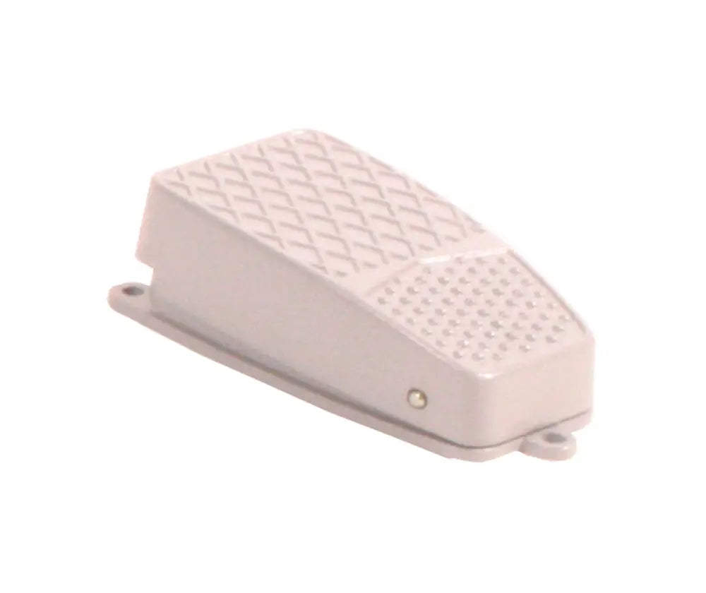 MCE MCEFS-3 light duty steel mini foot switch 15A 250V AC
